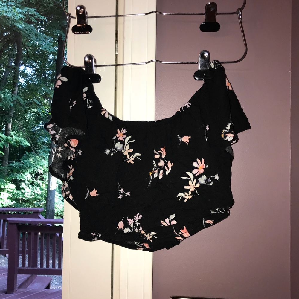 Top - Picture 2 of 3